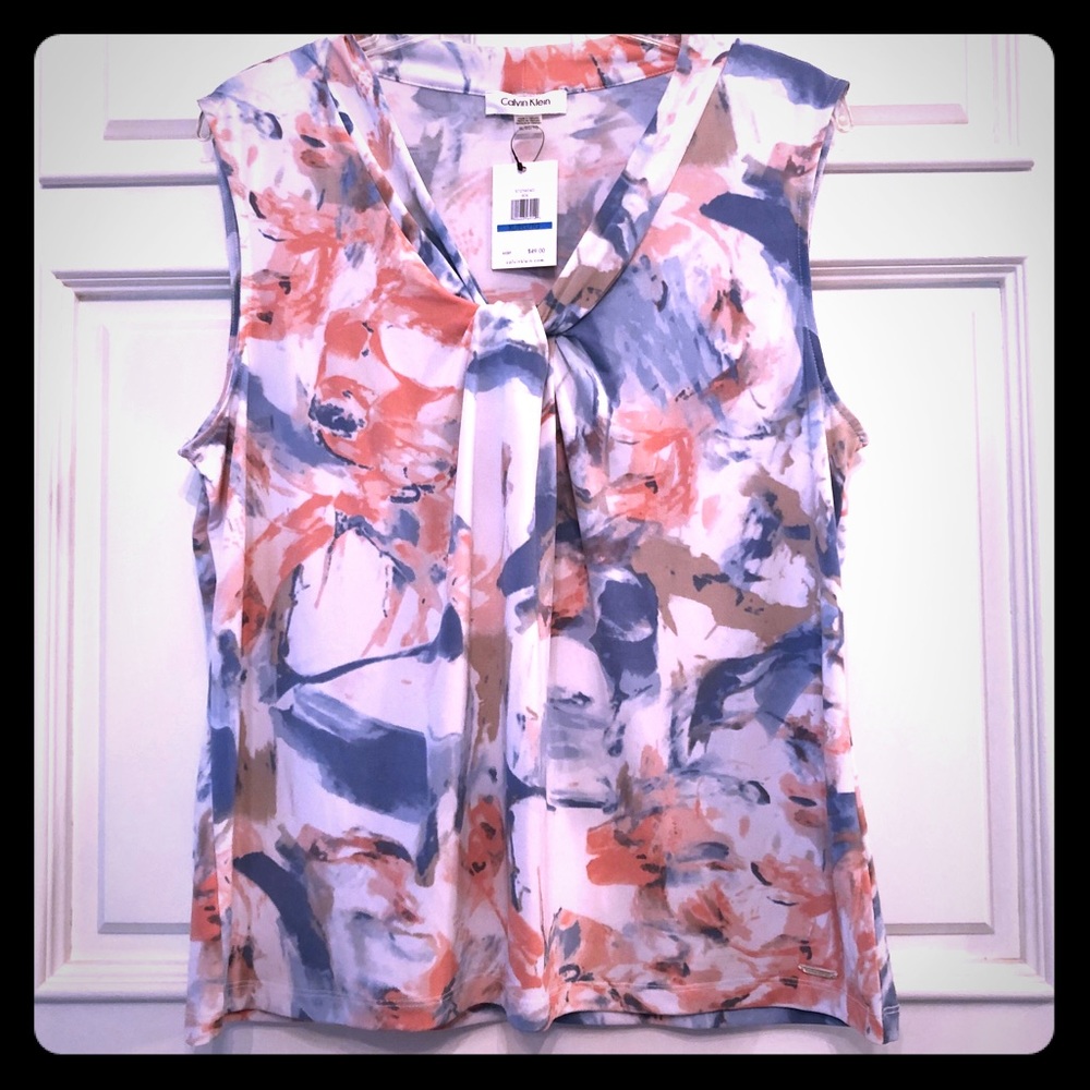 NWT Calvin Klein top